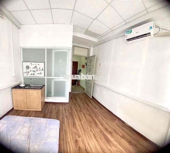 Cho thuê gấp căn hộ giá rẻ Huỳnh văn bánh gần khu ẩm thực phan xích lo