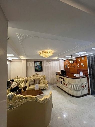 Bán Khách Sạn Đang Hoạt Động, Thu Nhập 300Tr/Tháng