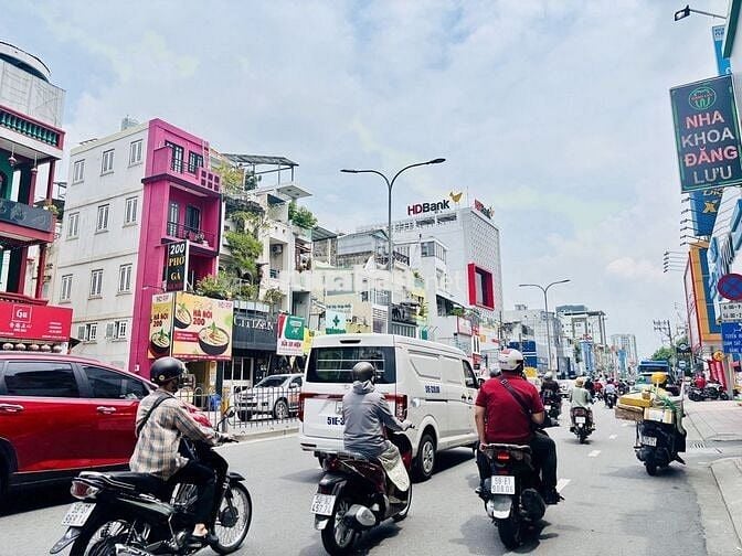 👉 Góc 2MT Phan Đăng Lưu P4 PNhuận, Trệt 3 Lầu,4x20m🏡Giá chỉ 65tr/tháng