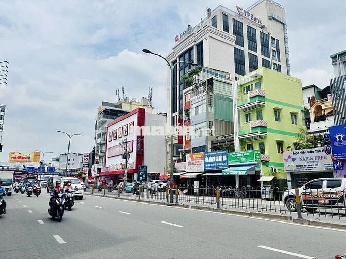 👉 Góc 2MT Phan Đăng Lưu P4 PNhuận, Trệt 3 Lầu,4x20m🏡Giá chỉ 65tr/tháng