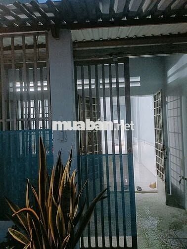 Nhà cấp 4 gần cầu Bà Lát-dt***