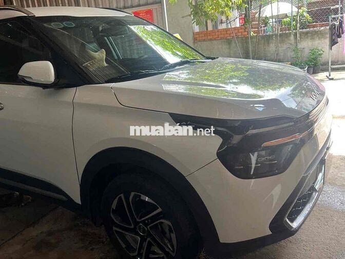 Kia Carens 2023 - 16000 km