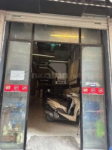 Cho thuê nhà 3 tầng x 60m2 mặt ngõ Tự Do, Đại La, gần 3 trường ĐH