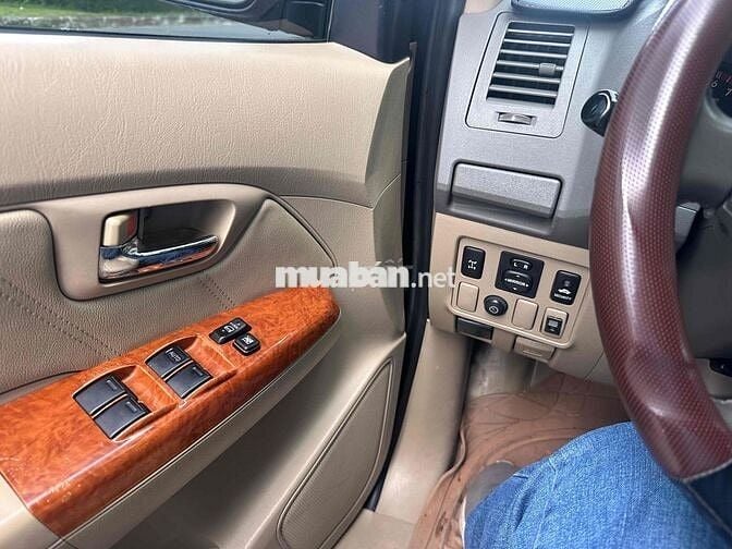 Toyota Fortuner 2011 2.7V - 155000 km