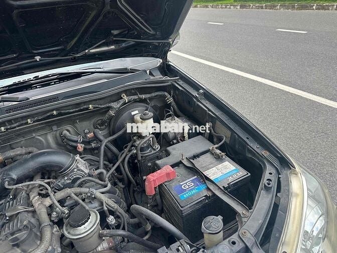 Toyota Fortuner 2011 2.7V - 155000 km