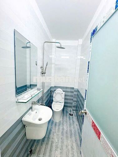 BÁN NHÀ MỚI ĐẸP NGAY PHAN ANH GẦN 4 XÃ