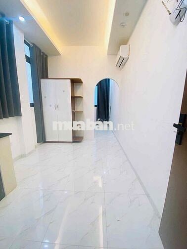 CHO THUÊ CCMN PHỐ PHÚ DIỄN. 1N1K . THANG MÁY. Ô TÔ ĐỖ CỬA. GIÁ 4TR5