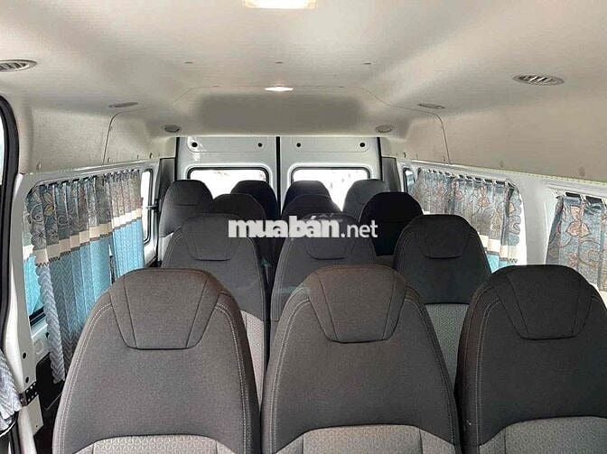 Ford Transit 2024 Tiêu chuẩn - 39000 km
