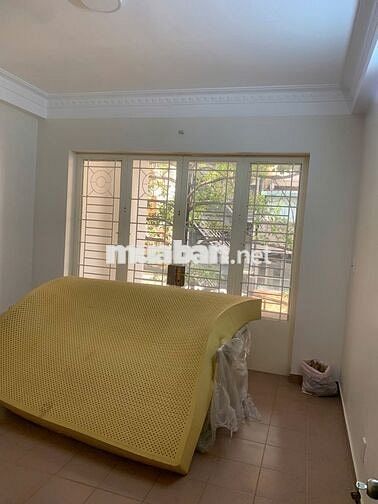 ✅CHO THUÊ NGUYÊN CĂN MẶT TIỀN ĐƯỜNG TRẦN BÌNH TRỌNG, PHƯỜNG 4, QUẬN 5