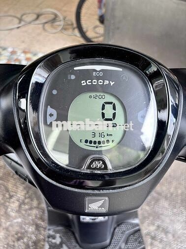 Scoopy 2025 đen nhám