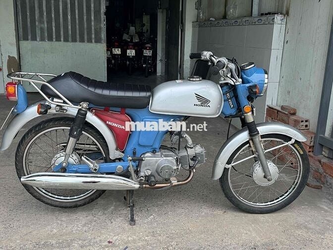 Honda 50cc, màu xanh dương, bạc