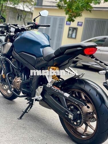 CB650R 2022 odo 5000km