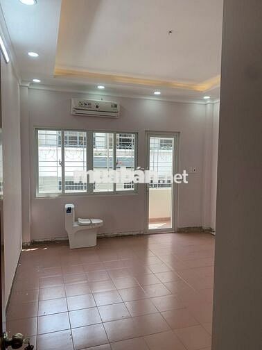 ✅CHO THUÊ NGUYÊN CĂN MẶT TIỀN ĐƯỜNG TRẦN BÌNH TRỌNG, PHƯỜNG 4, QUẬN 5