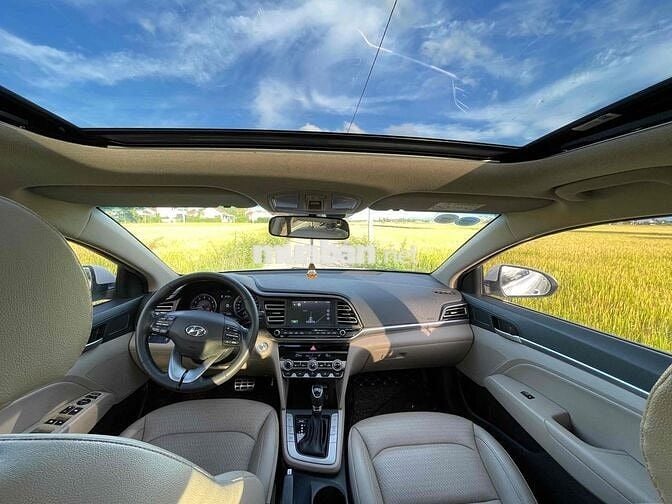 Hyundai Elantra 2020 2.0 AT - 72000 km