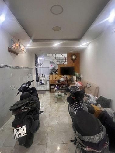 Bán nhà hẻm xe máy An Dương Vương F3 Q5 3.1x13m 2 lầu 6 tỷ 250 tl
