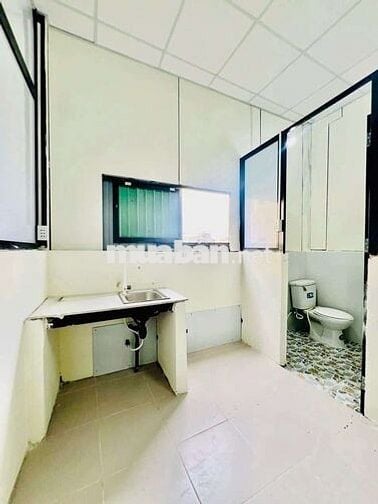 Phòng mới xây,dt 20m,gần chợ đường, hẽm xe tải