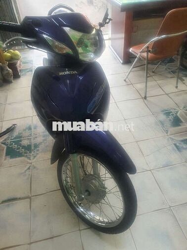 Honda Wave số tự động, màu xanh dương