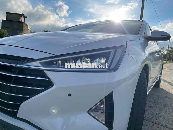 Hyundai Elantra 2020 2.0 AT - 72000 km