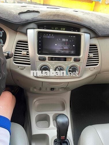 Toyota Innova 2012 2.0G - 112000 km số tự động