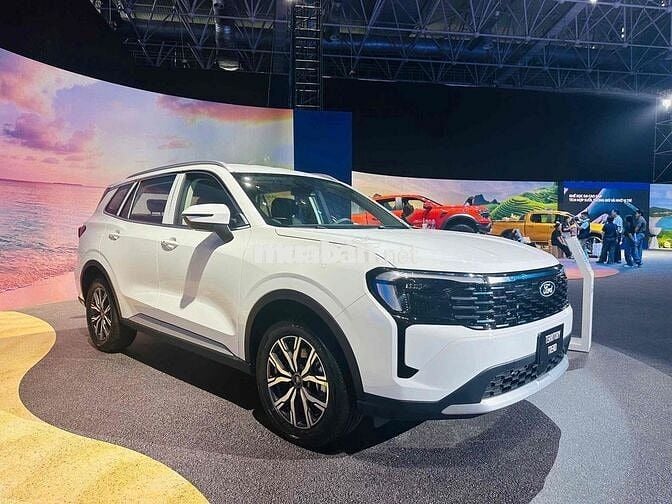 2025 Titanium X 1.5 AT mới Bank 85%, lãi 7,5%