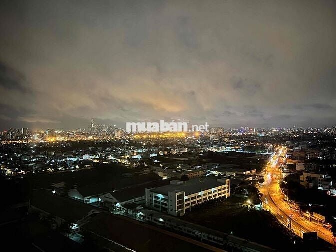 Bán căn hộ Urban Green. tầng cao view thoáng