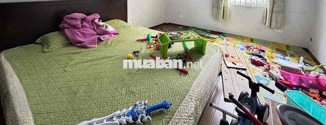BÁN ĐẤT - TẶNG NHÀ DÂN XÂY CHẮC CHẮN-LÔ GÓC CỰC THOÁNG- GẦN THÀNH PHỐ
