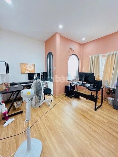 Nhà đẹp Ông Ích Khiêm Q11 gần bệnh viện, trường học, chợ - giá 1,57 Tỷ