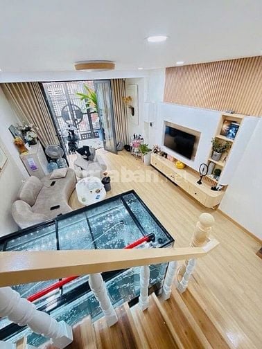 Nhà đẹp Ông Ích Khiêm Q11 gần bệnh viện, trường học, chợ - giá 1,57 Tỷ