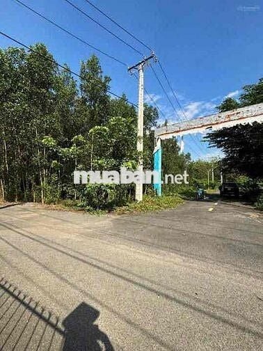 Chính chủ bán đất 2 mặt tiền cách cổng sân bay Long Thành 4km