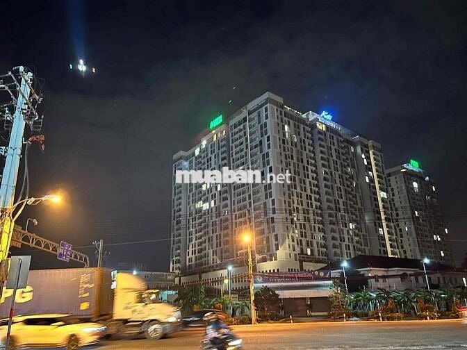 Bán căn hộ Urban Green. tầng cao view thoáng