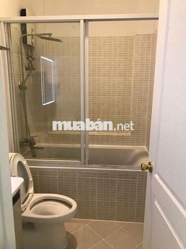 Cho thuê nhà hẻm xe hơi 489/18B Huỳnh Văn Bánh - 3Lầu 6PN