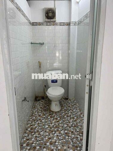 Bán nhà 1 trệt, 3 lầu, 1 thượng ở hẻm 3m 27/36 Bùi Tư Toàn