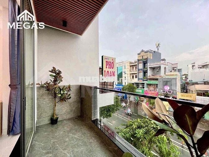 Studio BanCol Thoáng Ngay Nguyễn Thái Sơn
