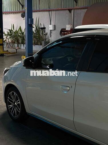 Mitsubishi Attrage 2021 1.2L CVT Premium - 65000km