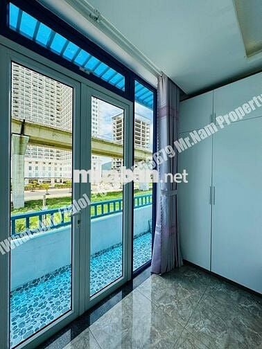 🏡CĂN HỘ VIEW SÔNG - CÓ HỒ BƠI - DỌN PHÒNG HẰNG TUẦN