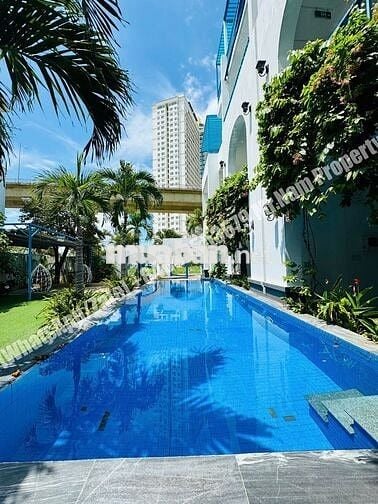 🏡CĂN HỘ VIEW SÔNG - CÓ HỒ BƠI - DỌN PHÒNG HẰNG TUẦN