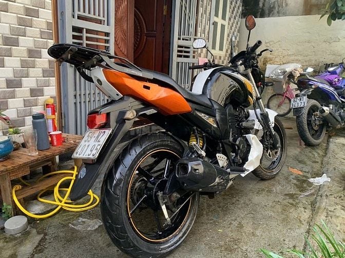 Bán xe FZS 155CC, máy zin, đề nổ êm ru