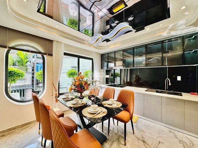 [6 tỷ 950] Nhà Chú em rao bán, Dt 80m2 Đ Nguyễn Văn Thủ, trung tâm Q1