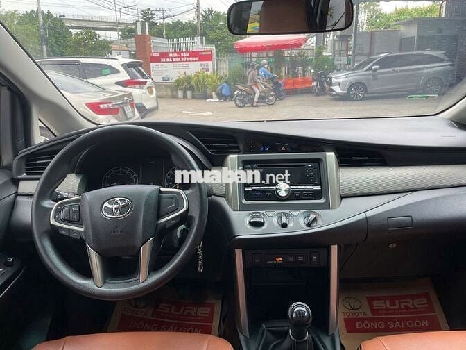 Innova 2019 2.0E - 76.638 km - Giá Còn Giảm