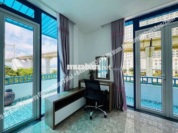 🏡CĂN HỘ VIEW SÔNG - CÓ HỒ BƠI - DỌN PHÒNG HẰNG TUẦN