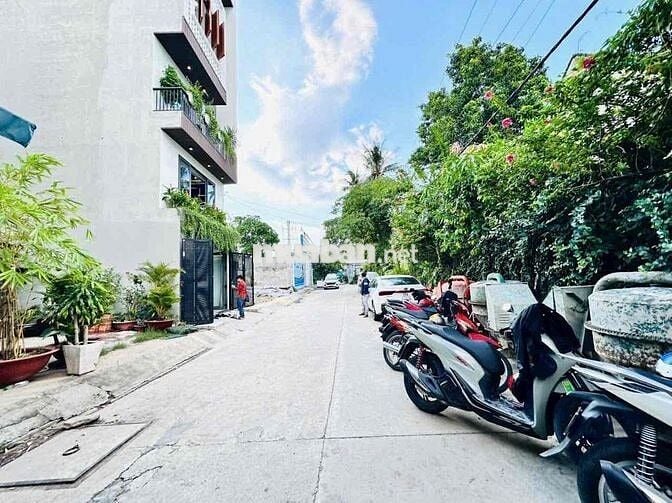 Bán Đất Cổng trường học C2, Thạnh lộc Quận 12