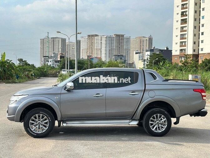 Mitsubishi Triton 2017 2 cầu