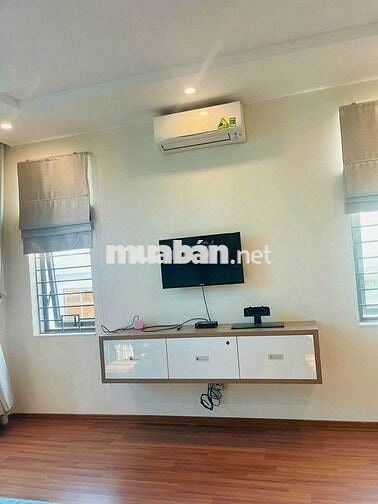 Cho thuê nhà 5 tầng 40/7/1A Nguyễn Hữu Thọ