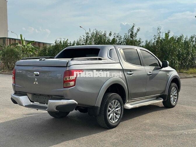 Mitsubishi Triton 2017 2 cầu