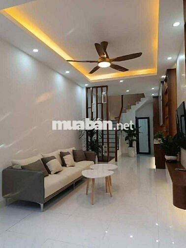 Bán gấp nhà 30m2 tại Tây Mỗ, 5,55 tỷ, 3PN + 4WC + 5 tầng, Hà Nội