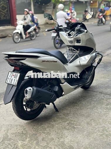 HONDA PCX160 ĐỜI 2024 . XE CHÍNH CHỦ CÒN MỚI 95%
