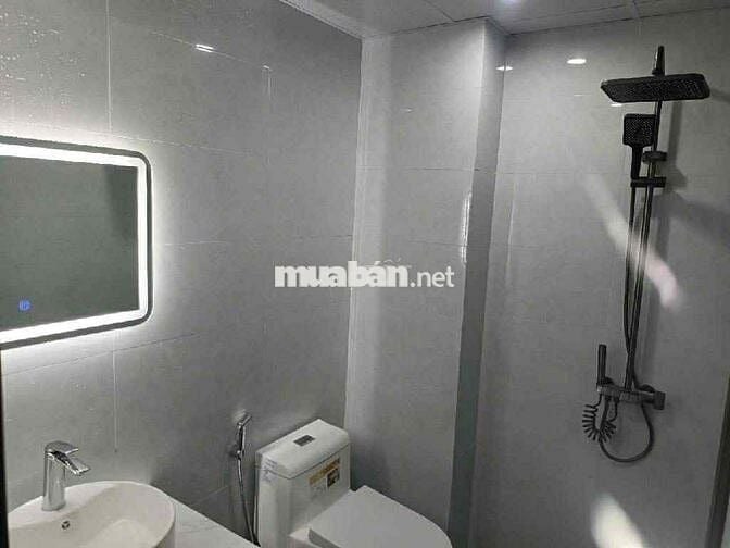 Bán gấp nhà 30m2 tại Tây Mỗ, 5,55 tỷ, 3PN + 4WC + 5 tầng, Hà Nội
