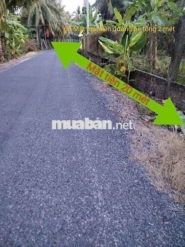 Bán đất hai mặt tiền , dân cư phát triển ,lộ nhựa.