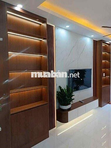 Bán gấp nhà 30m2 tại Tây Mỗ, 5,55 tỷ, 3PN + 4WC + 5 tầng, Hà Nội