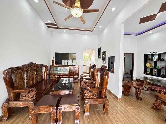 CHÍNH CHỦ BÁN NHANH NHÀ VƯỜN VÙNG VEN NHA TRANG